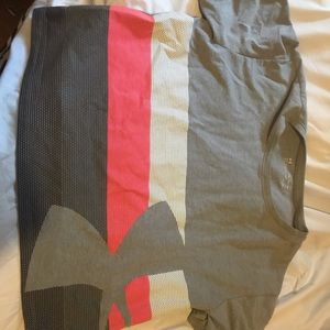 Under Armor crop top(Kids)
